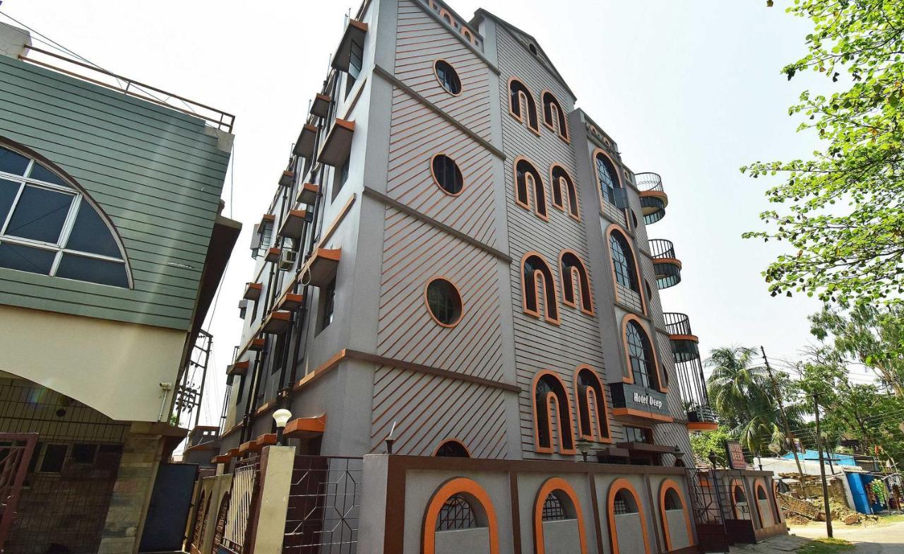 Отель Super Oyo Flagship 40648 Deep Residency Дургапур Экстерьер фото
